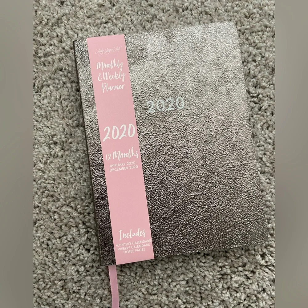 NWT 2020 12 months monthly & weekly planner